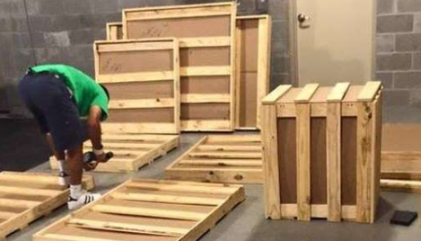 Crating for commercial move in Houston by Eurmove